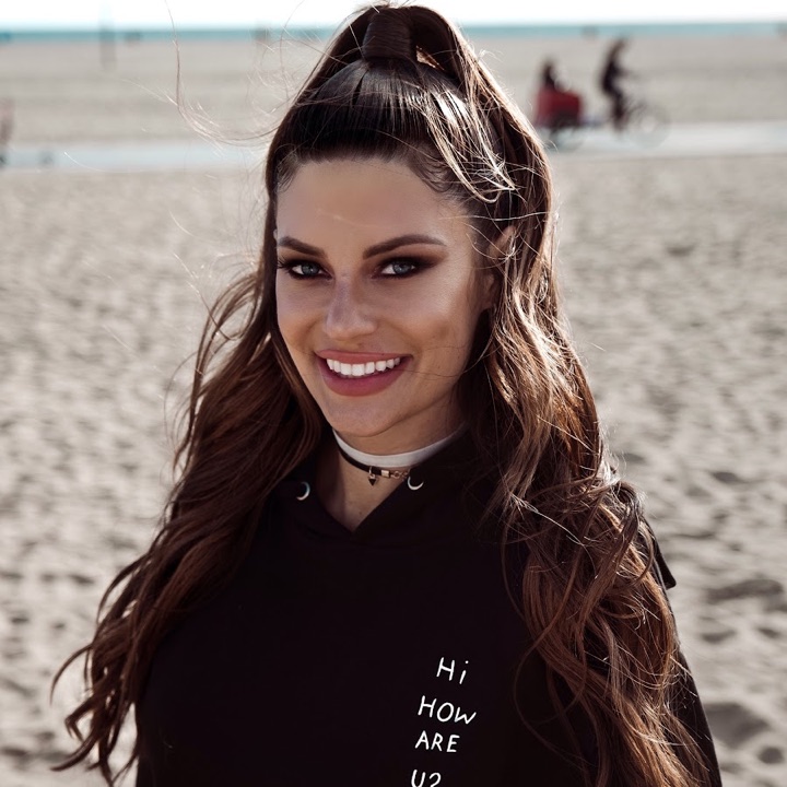 Hannah Stocking creator profile picture